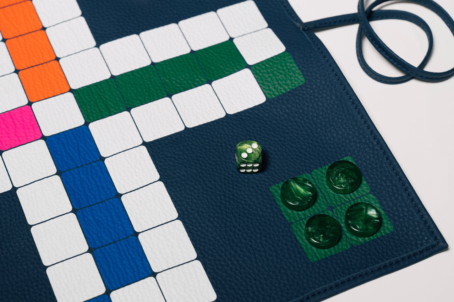 Roll Up Ludo Deep Blue (Mens Erger Je Niet)